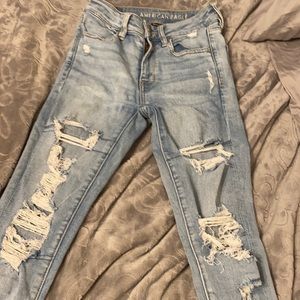 light wash distressed American Eagle jeans